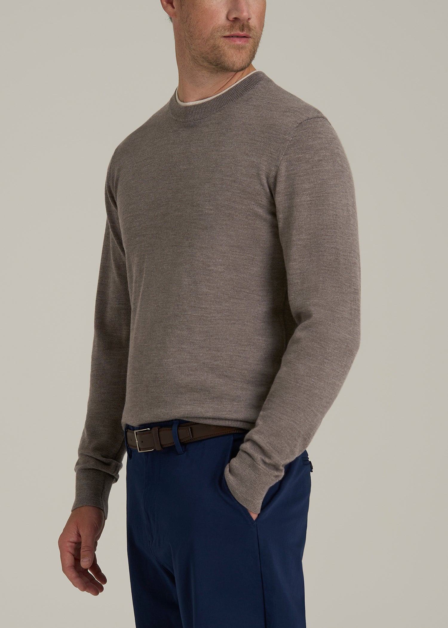 Merino Wool Crewneck Tip Sweater for Tall Men in Pinecone