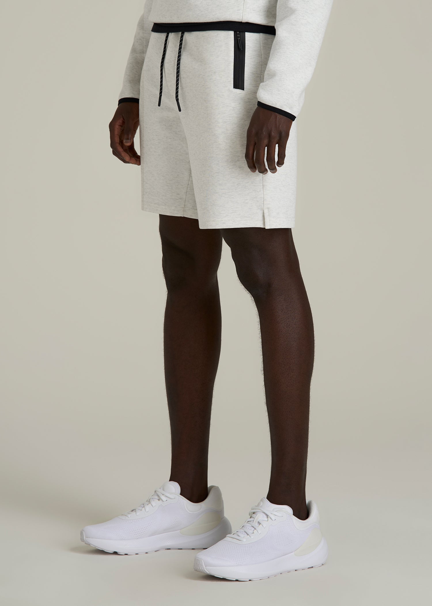 Tech Motion Fleece Shorts for Tall Men in Heather Frost