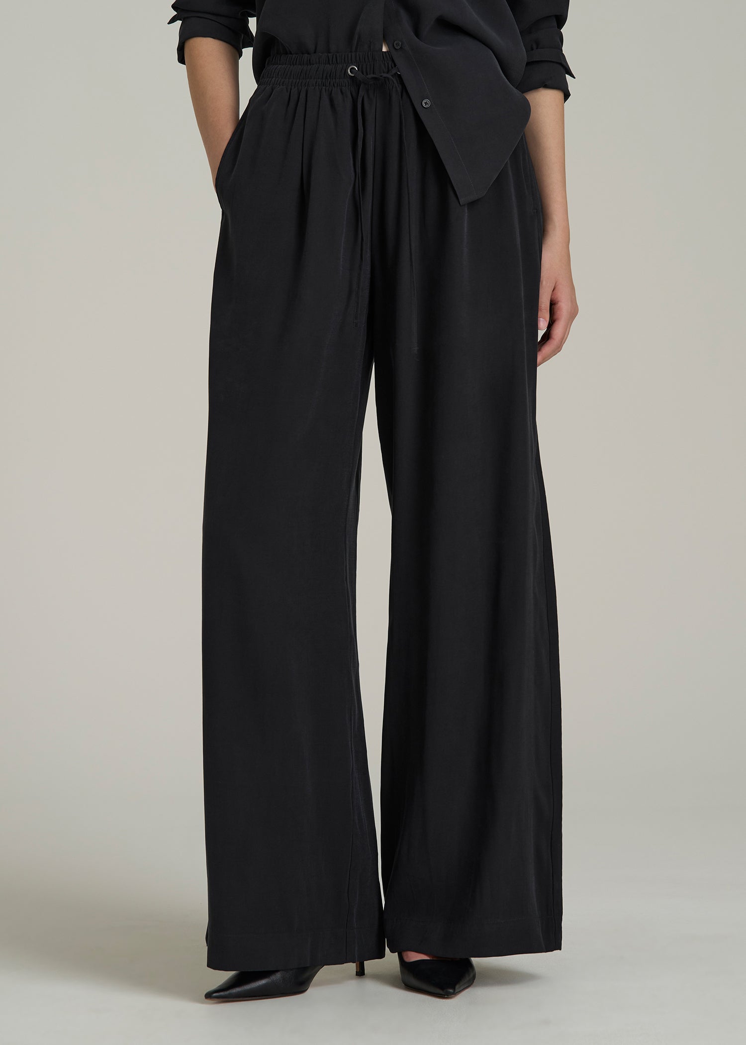 Relaxed Pull-On Pants for Tall Women in Vintage Black
